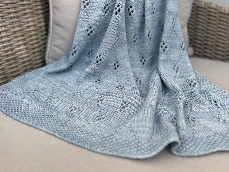 Little Gem Baby Blanket Knitting Pattern