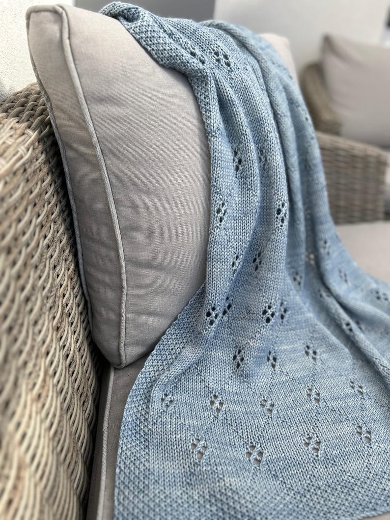 Little Gem Baby Blanket Knitting Pattern