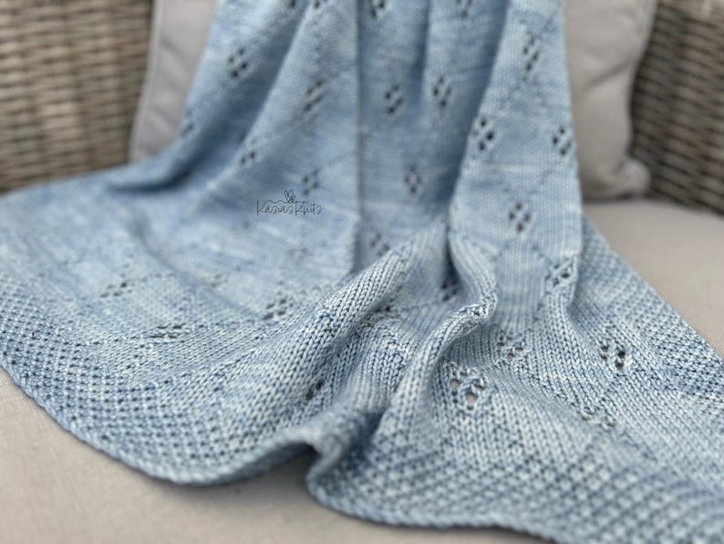 Little Gem Baby Blanket Knitting Pattern