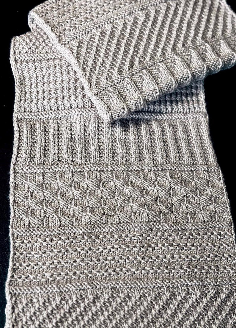 Reversible Textured Scarf Knitting Pattern