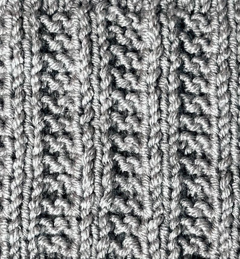 Reversible Textured Scarf Knitting Pattern