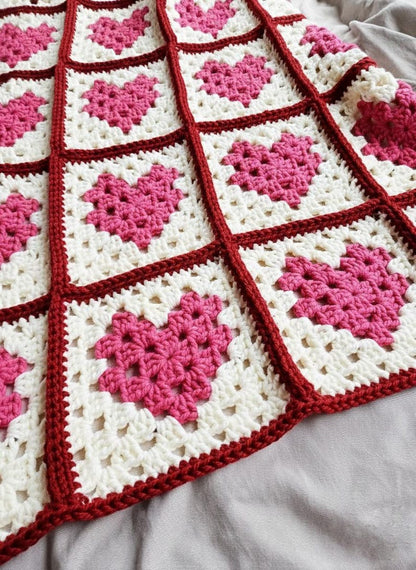 Crochet Heart Throw Pattern