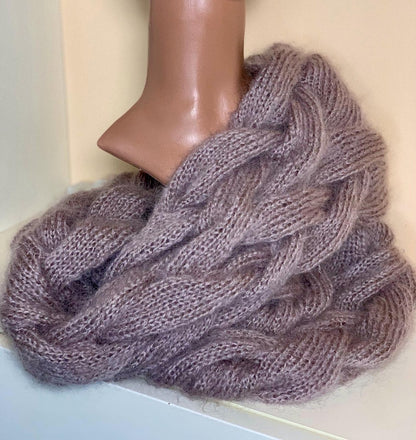 Chunky Cable Scarf Knitting Pattern