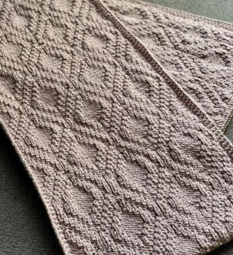 Shadow Reversible Easy Knit Scarf Pattern