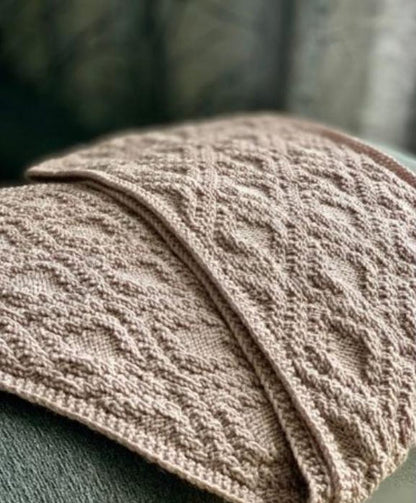 Shadow Reversible Easy Knit Scarf Pattern