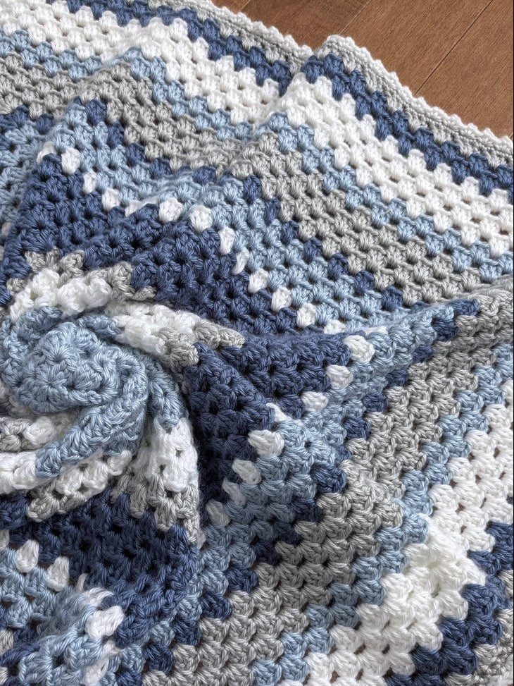 Crochet Granny Square Blanket Pattern