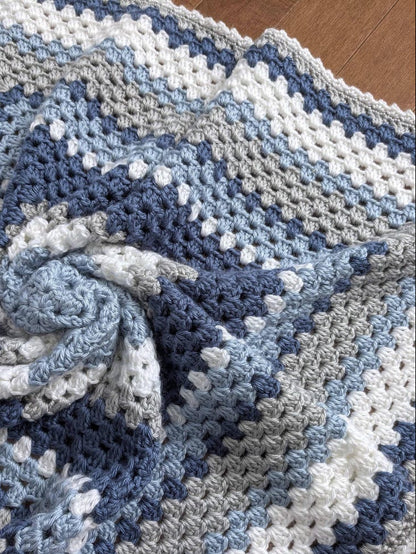 Crochet Granny Square Blanket Pattern
