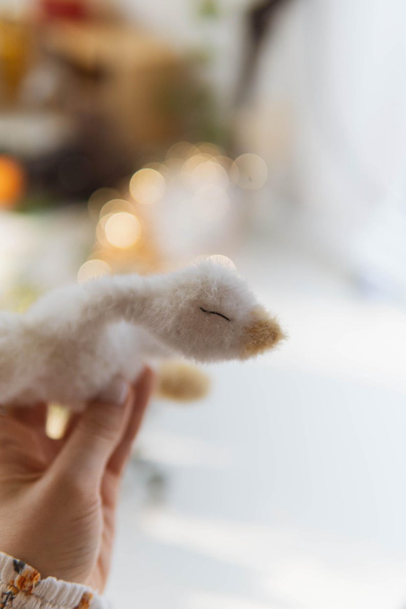Sleepy Goose No-Sew PDF Crochet Pattern