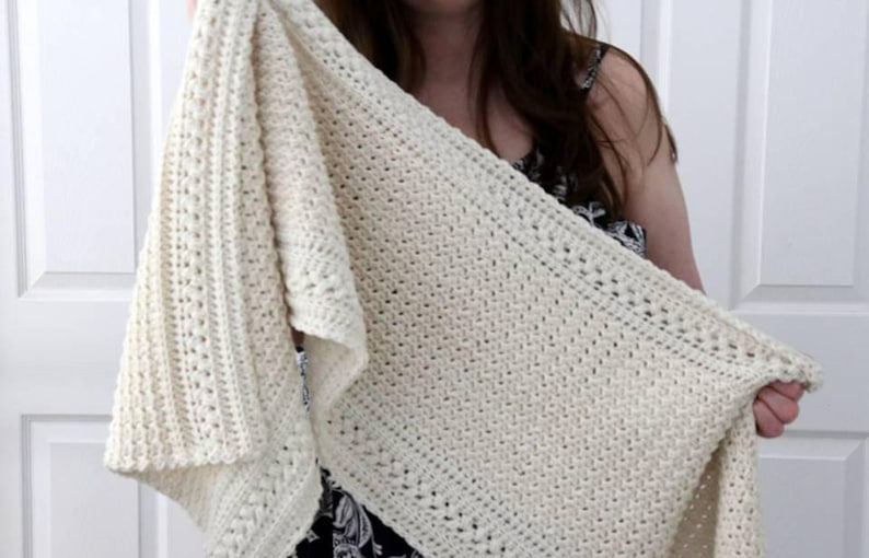 Easy textured crochet shawl pattern