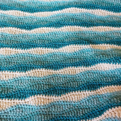 Crochet Waves Blanket pattern