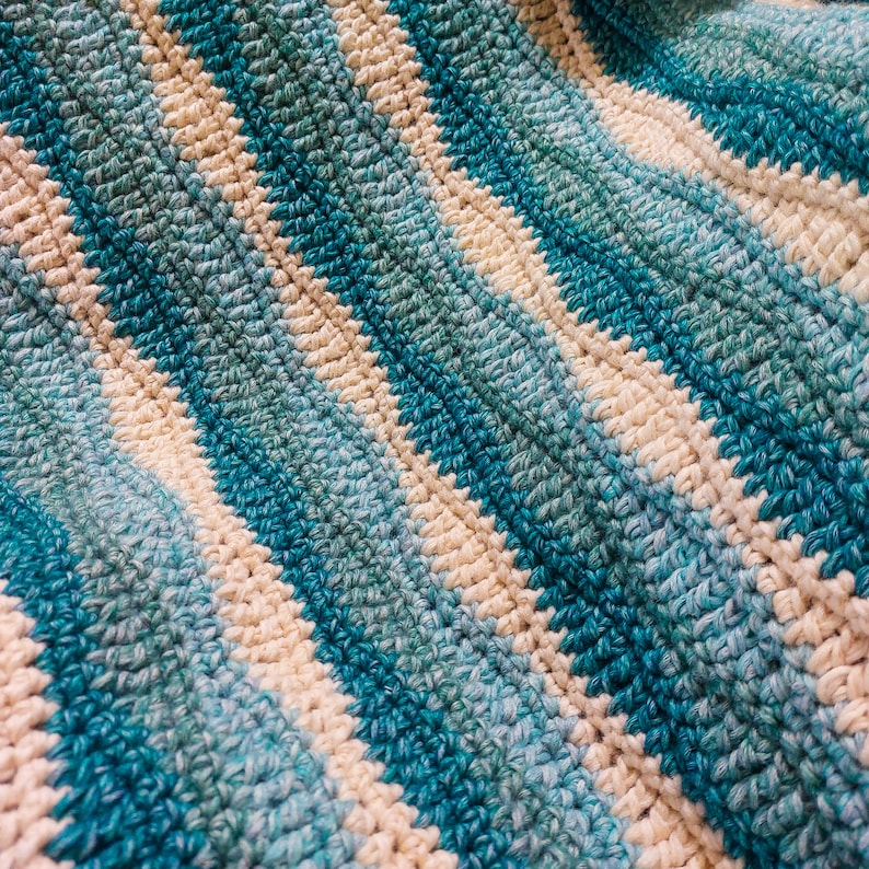 Crochet Waves Blanket pattern