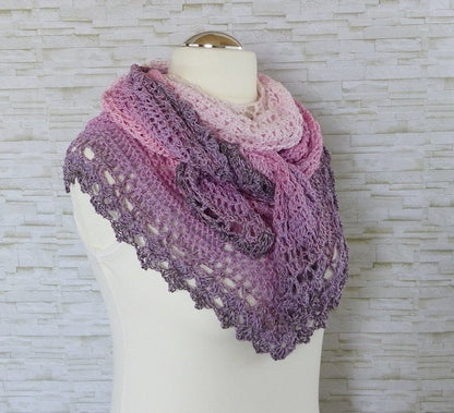 Elomina beautiful crochet shawl pattern
