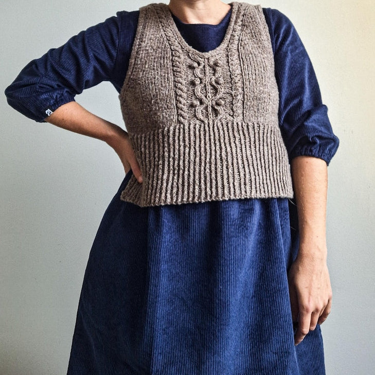 MEANDER VEST Knitting Pattern