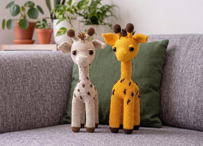 Baton the Giraffe CROCHET PATTERN