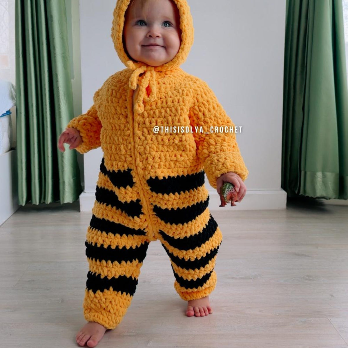 Bee Romper Crochet Pattern